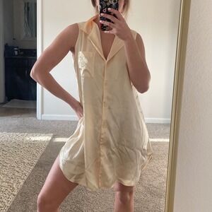 Vintage 90s Y2K Butter Yellow Satin Button Front Sleeveless Shirt Dress‎ Size L
